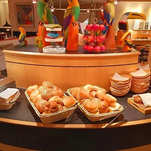 Good Morning + Hotel Lipsk